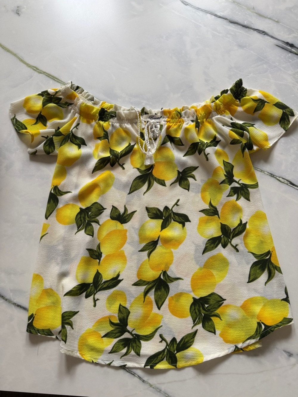 Women’s Off-Shoulder Lemon Print Top - M